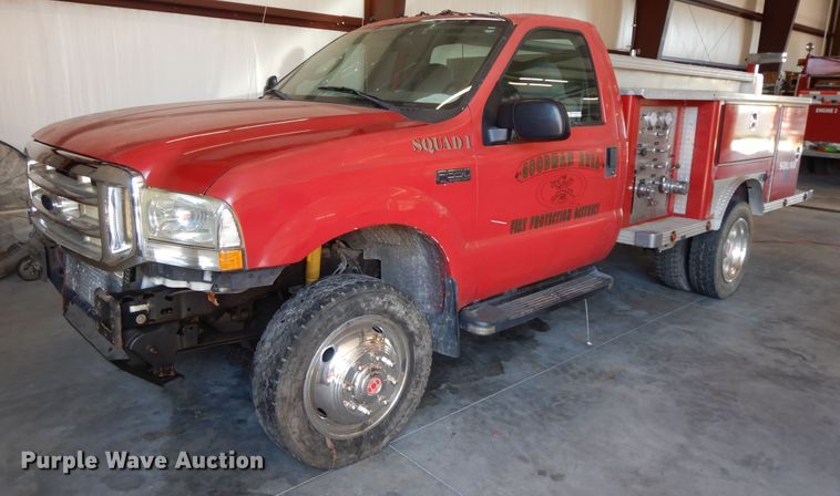 image for item HP9594 2004 Ford F550 Super Duty  pumper fire truck