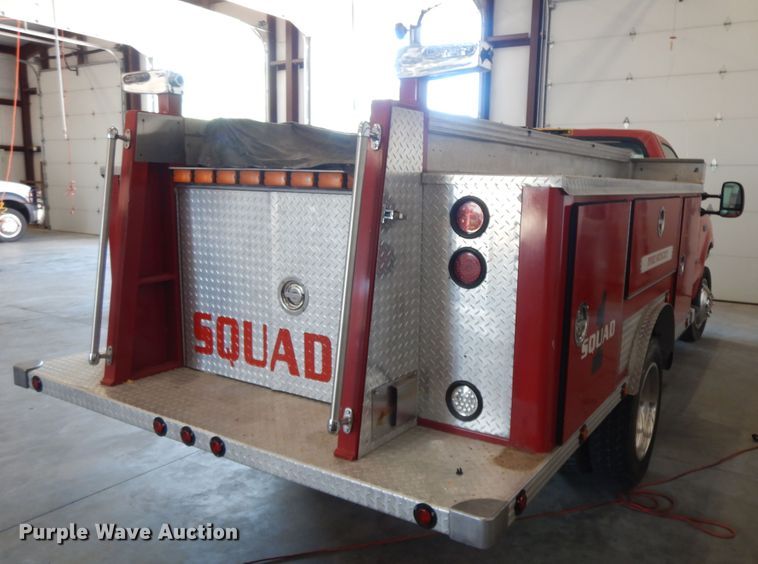 image for item HP9594 2004 Ford F550 Super Duty  pumper fire truck