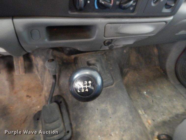 image for item HP9594 2004 Ford F550 Super Duty  pumper fire truck