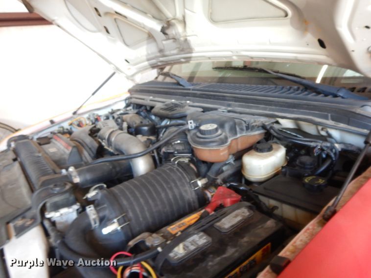 image for item HP9594 2004 Ford F550 Super Duty  pumper fire truck