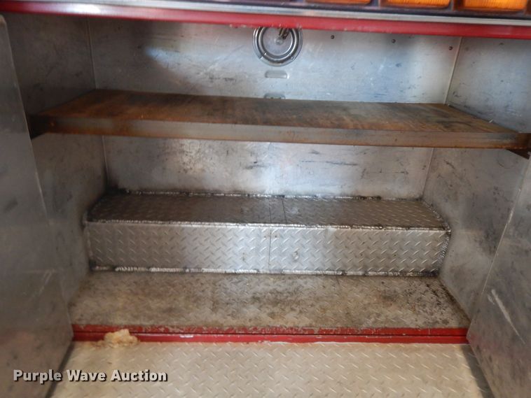 image for item HP9594 2004 Ford F550 Super Duty  pumper fire truck