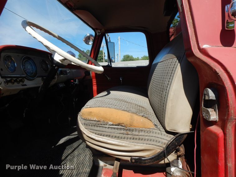 image for item HP9595 1966 Ford 800  fire truck
