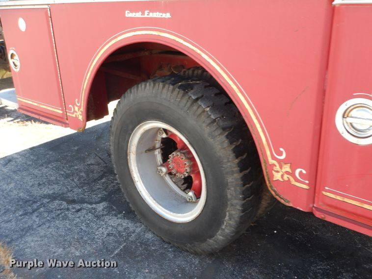 image for item HP9595 1966 Ford 800  fire truck