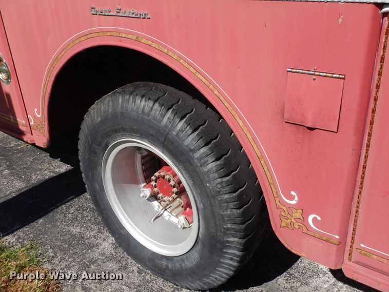 image for item HP9595 1966 Ford 800  fire truck