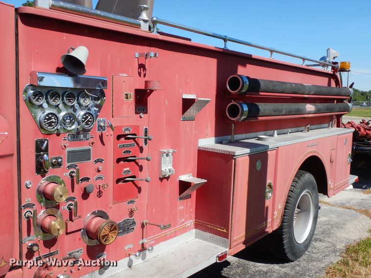 image for item HP9595 1966 Ford 800  fire truck