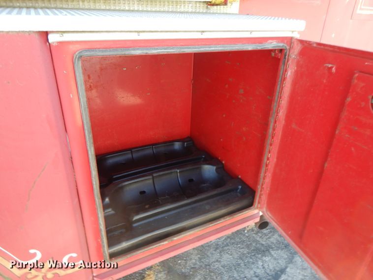 image for item HP9595 1966 Ford 800  fire truck