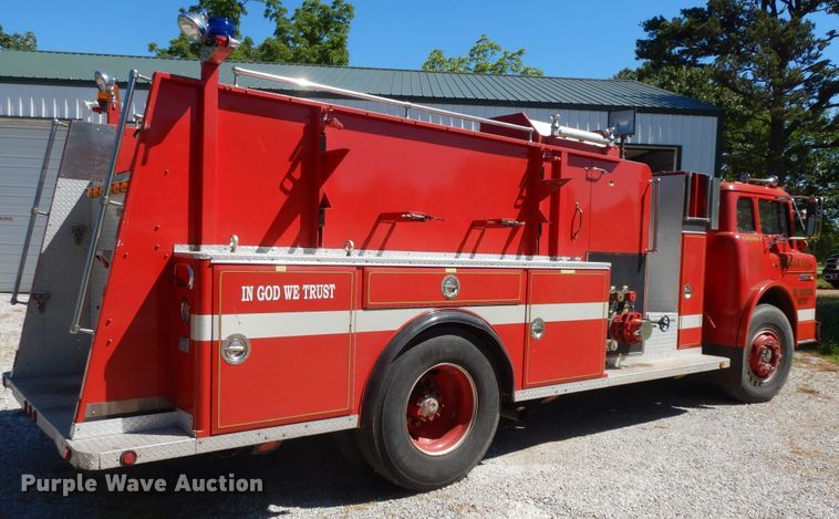 image for item HP9596 1983 Ford C8000  pumper fire truck
