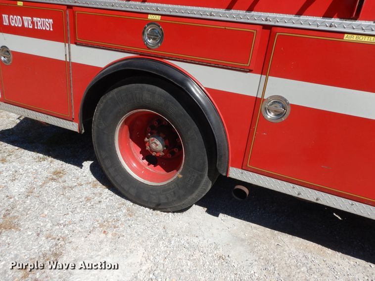 image for item HP9596 1983 Ford C8000  pumper fire truck