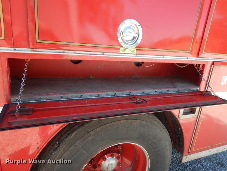 image for item HP9596 1983 Ford C8000  pumper fire truck
