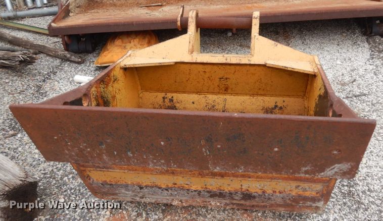 image for item HR9709 Backhoe bucket