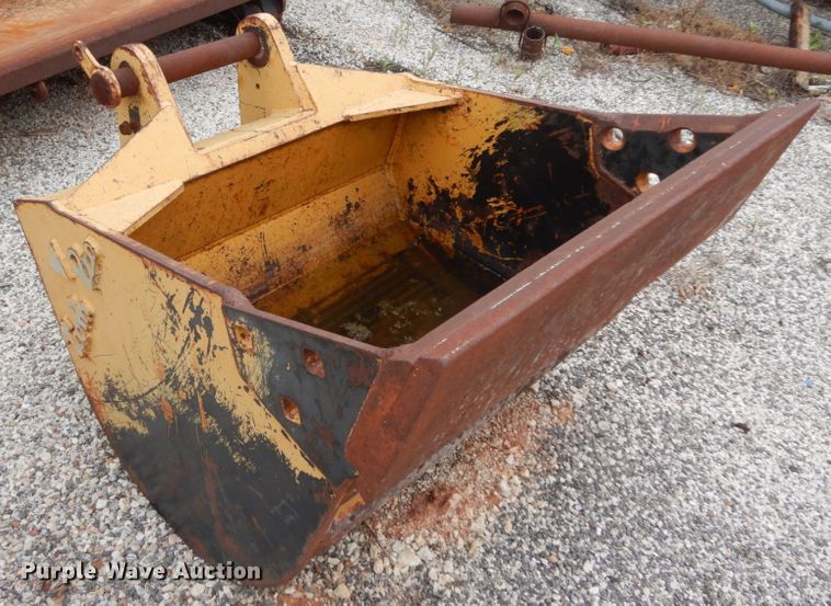 image for item HR9709 Backhoe bucket