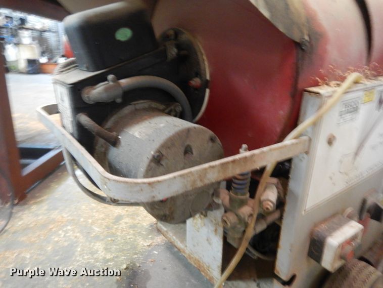 image for item HR9712 Whitco Inc. EHASR  pressure washer