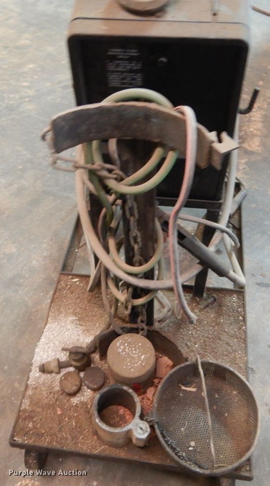 image for item HR9713 Miller Millermatic 130  welder