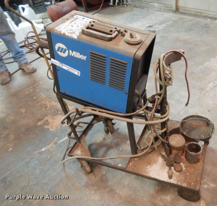 image for item HR9713 Miller Millermatic 130  welder