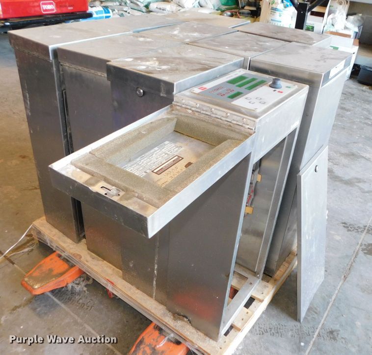 image for item HX9403 (20) Toro 132-86-08 irrigation controllers