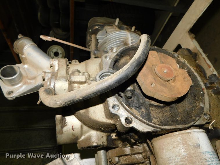 image for item HX9404 (2) Cushman 218 two cylinder gas engines