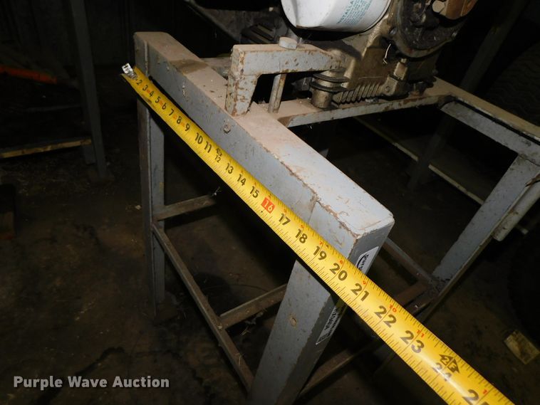 image for item HX9404 (2) Cushman 218 two cylinder gas engines