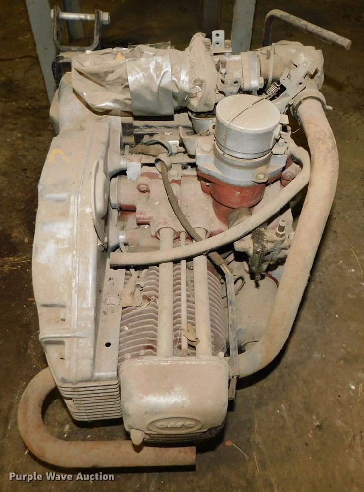 image for item HX9404 (2) Cushman 218 two cylinder gas engines