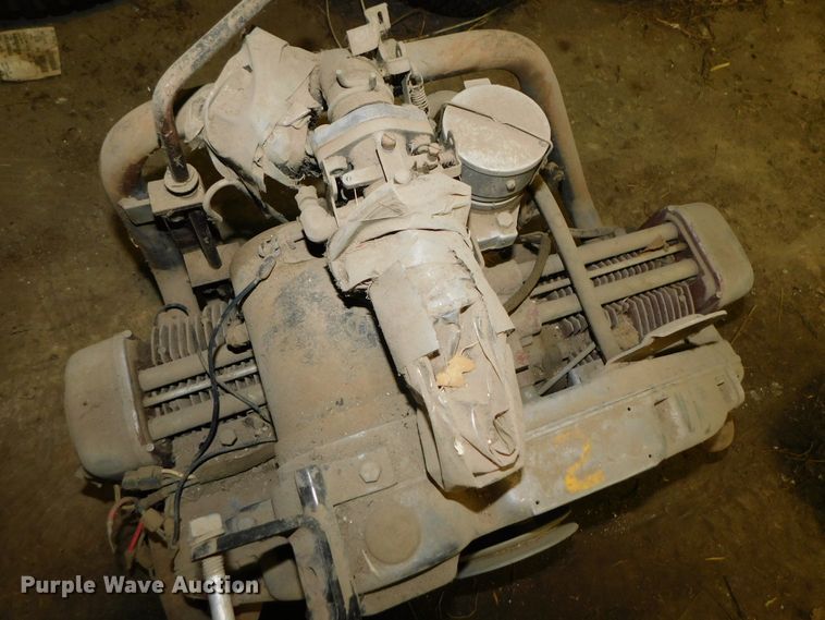 image for item HX9404 (2) Cushman 218 two cylinder gas engines