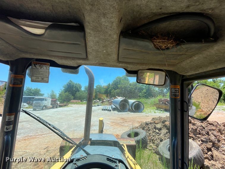 image for item IC9456 2003 John Deere 410G  backhoe