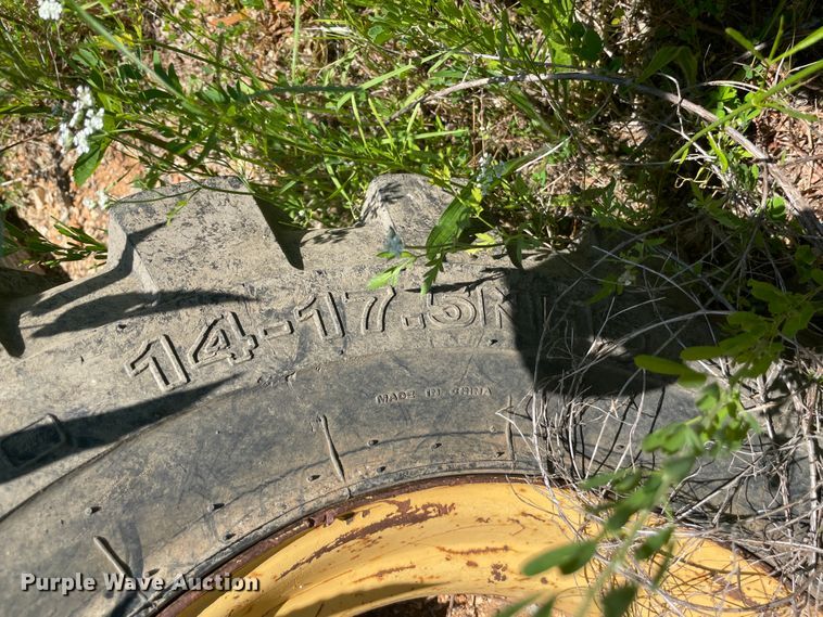 image for item IC9456 2003 John Deere 410G  backhoe