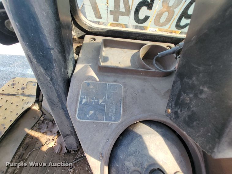 image for item IE9249 1998 John Deere 310SE  backhoe