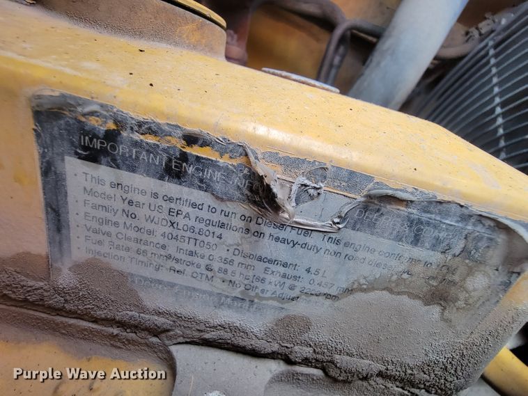 image for item IE9249 1998 John Deere 310SE  backhoe