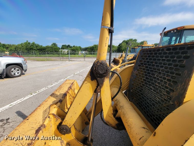 image for item IE9249 1998 John Deere 310SE  backhoe