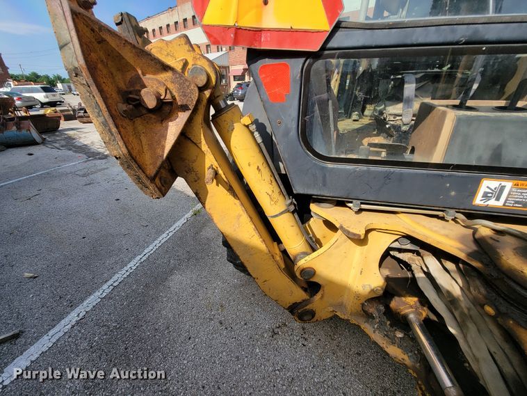 image for item IE9249 1998 John Deere 310SE  backhoe