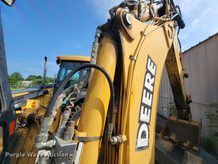 image for item IE9249 1998 John Deere 310SE  backhoe