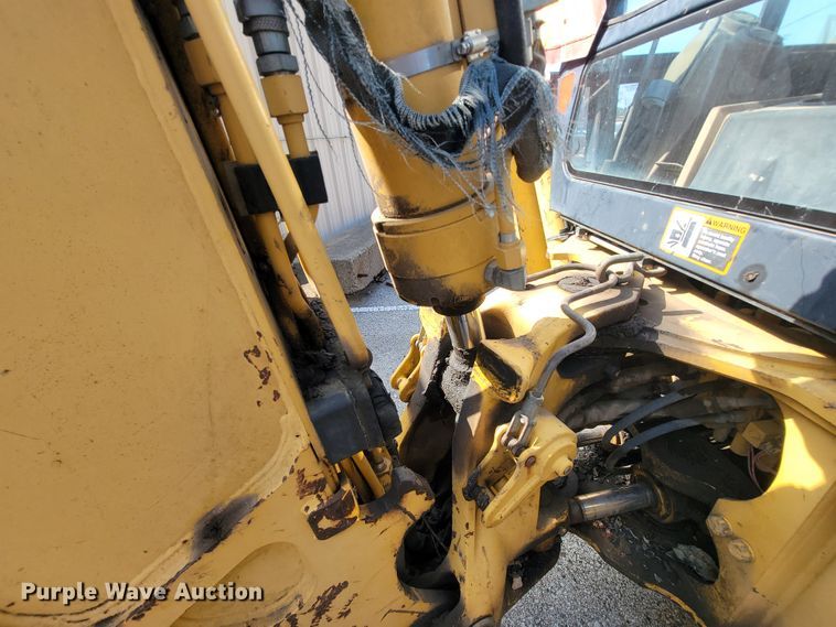 image for item IE9249 1998 John Deere 310SE  backhoe