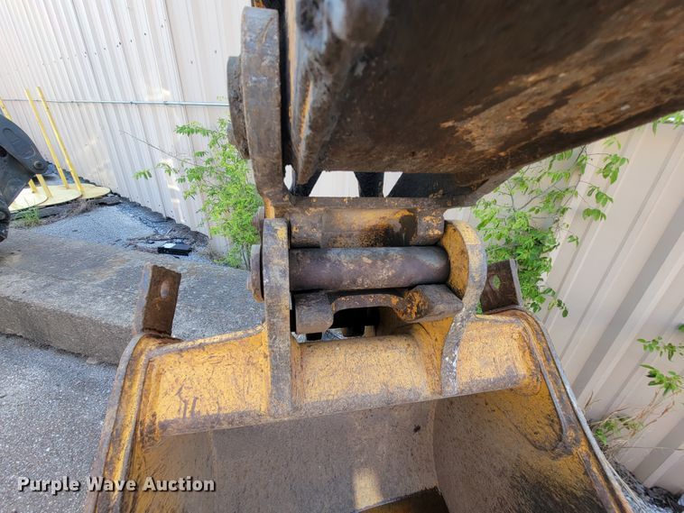 image for item IE9249 1998 John Deere 310SE  backhoe