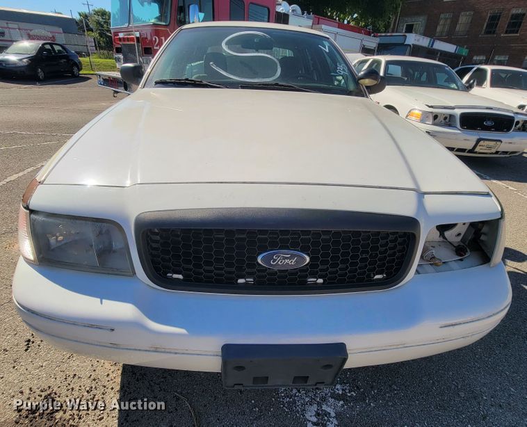 image for item IE9250 2009 Ford Crown Victoria Police Interceptor