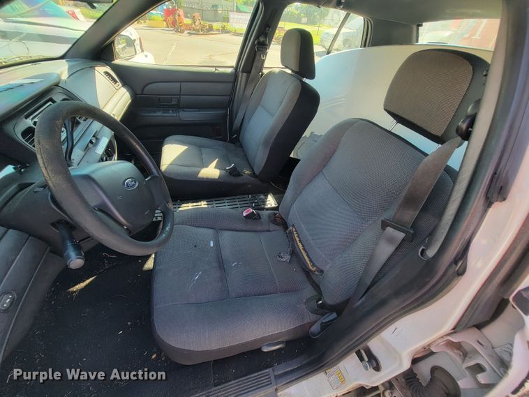 image for item IE9250 2009 Ford Crown Victoria Police Interceptor