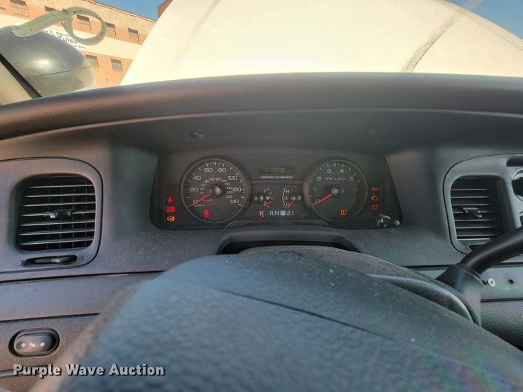 image for item IE9250 2009 Ford Crown Victoria Police Interceptor