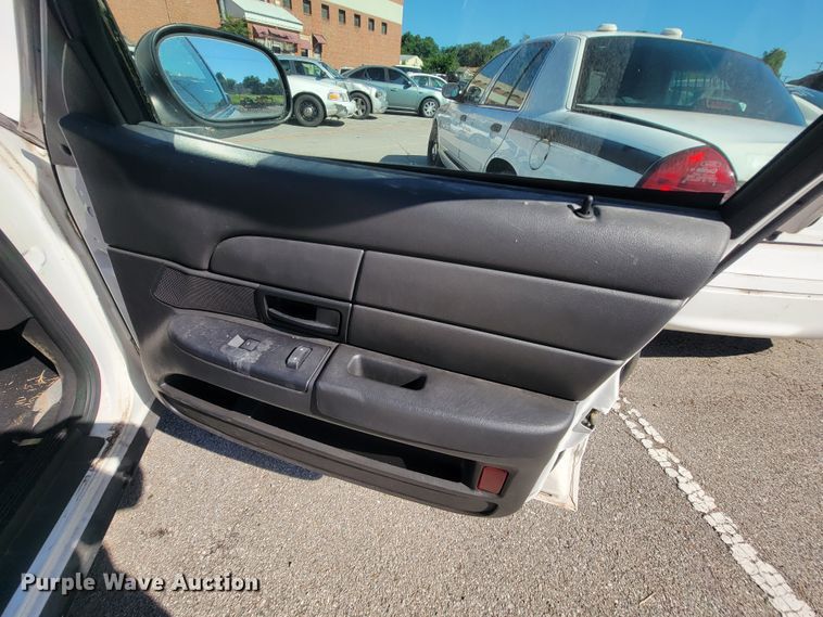 image for item IE9250 2009 Ford Crown Victoria Police Interceptor