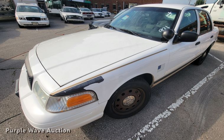 image for item IE9257 2011 Ford Crown Victoria Police Interceptor