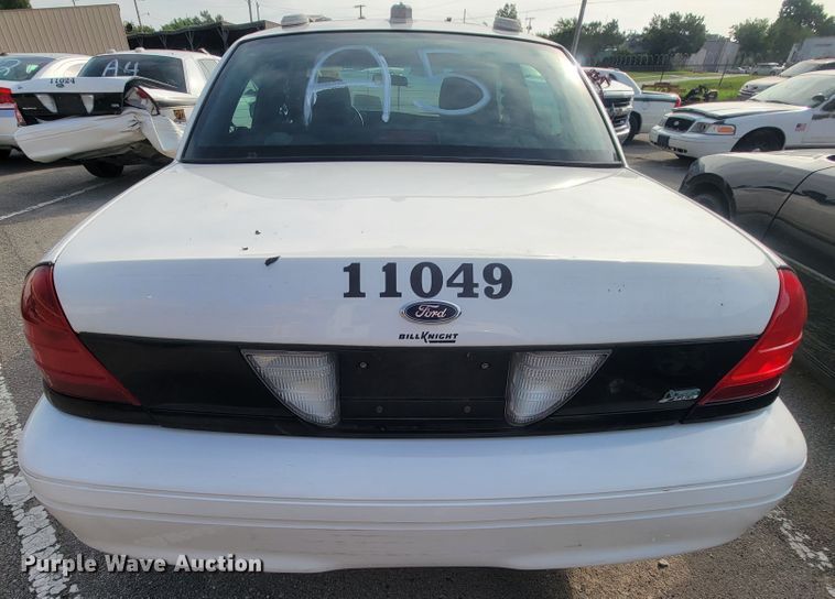 image for item IE9257 2011 Ford Crown Victoria Police Interceptor