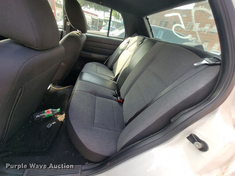 image for item IE9257 2011 Ford Crown Victoria Police Interceptor