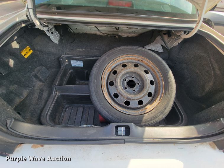 image for item IE9257 2011 Ford Crown Victoria Police Interceptor