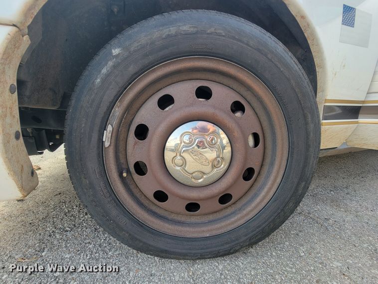 image for item IE9257 2011 Ford Crown Victoria Police Interceptor