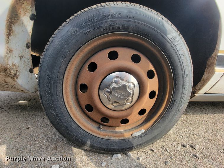 image for item IE9257 2011 Ford Crown Victoria Police Interceptor