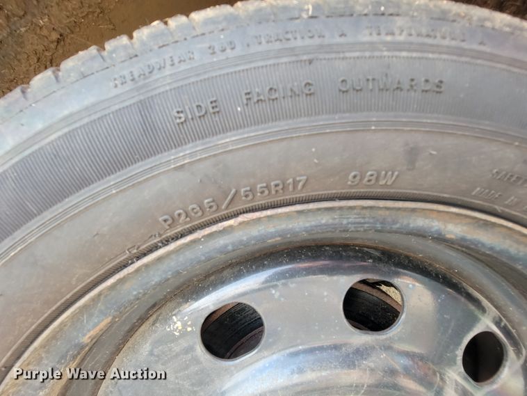 image for item IE9257 2011 Ford Crown Victoria Police Interceptor