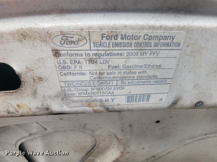 image for item IE9258 2011 Ford Crown Victoria Police Interceptor