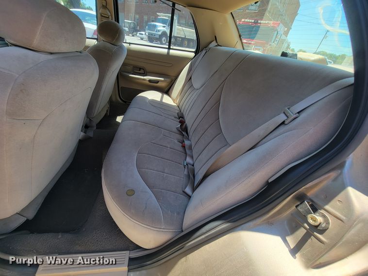 image for item IE9271 2002 Ford Crown Victoria Police Interceptor