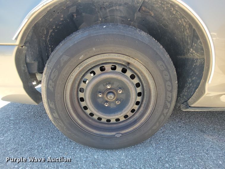 image for item IE9271 2002 Ford Crown Victoria Police Interceptor