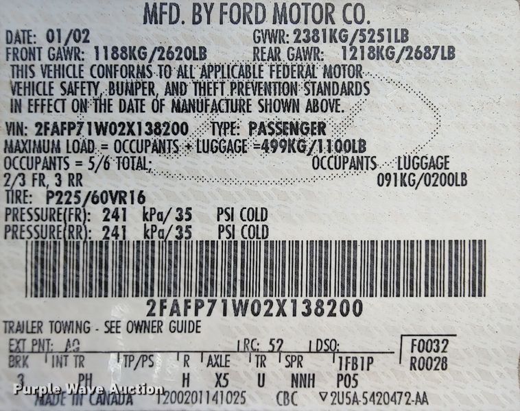 image for item IE9271 2002 Ford Crown Victoria Police Interceptor