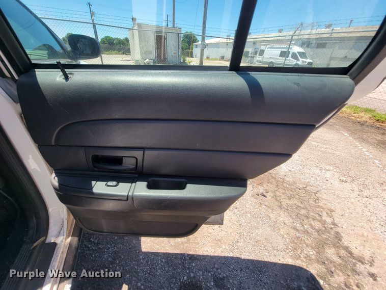 image for item IE9273 2008 Ford Crown Victoria Police Interceptor