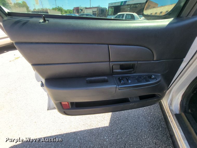 image for item IE9274 2011 Ford Crown Victoria Police Interceptor