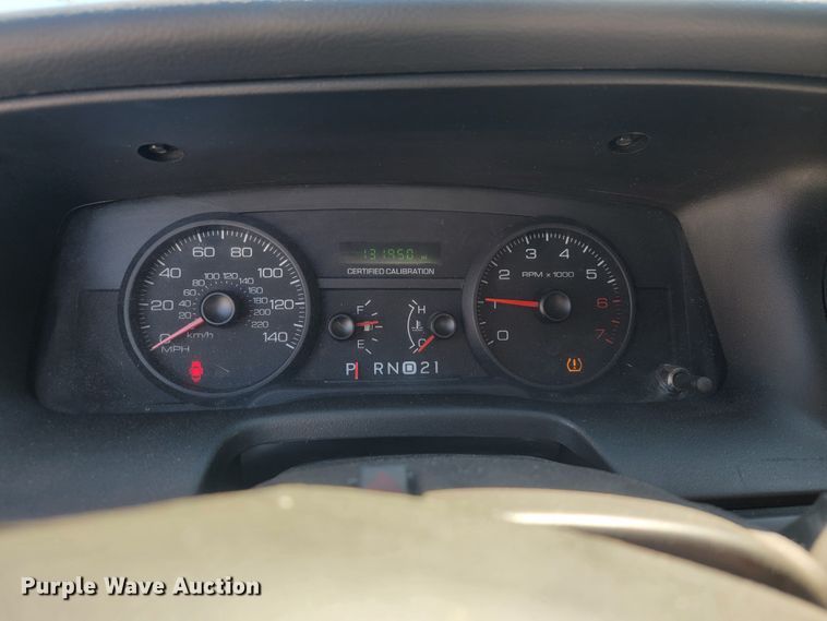 image for item IE9274 2011 Ford Crown Victoria Police Interceptor